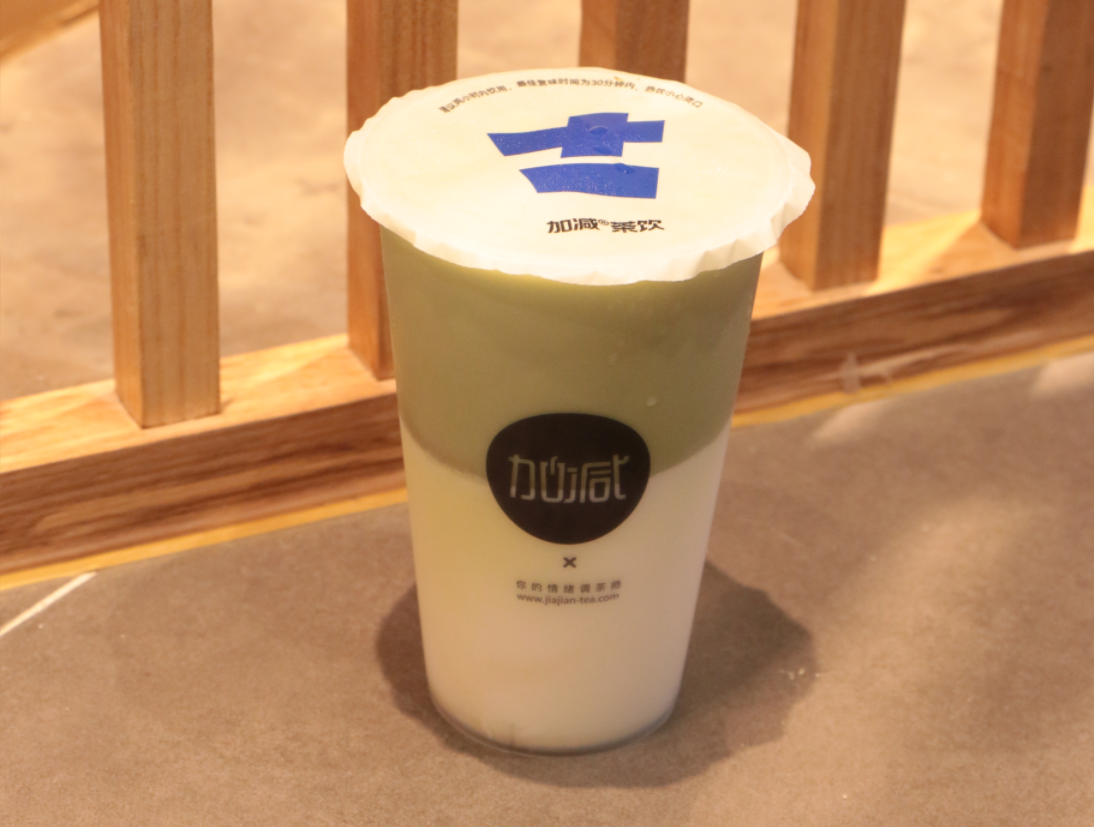 PA视讯茶饮|千亿级别的茶饮市场是否还值得加盟呢